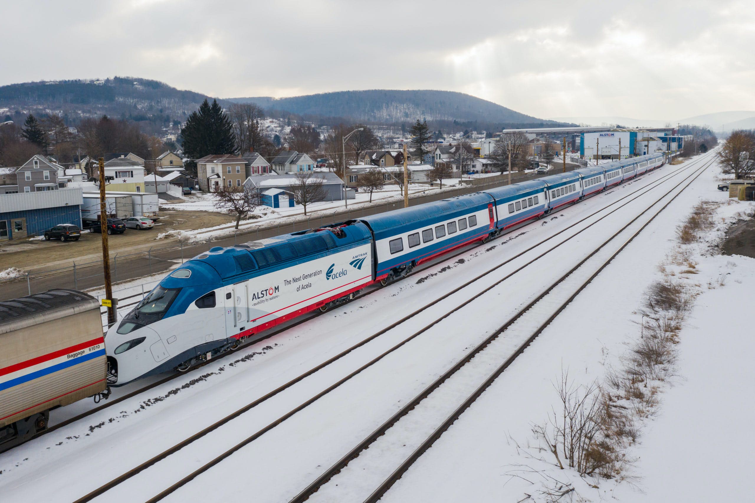 Amtrak Acela on the move.jpg Amtrak Acela on the move.jpg