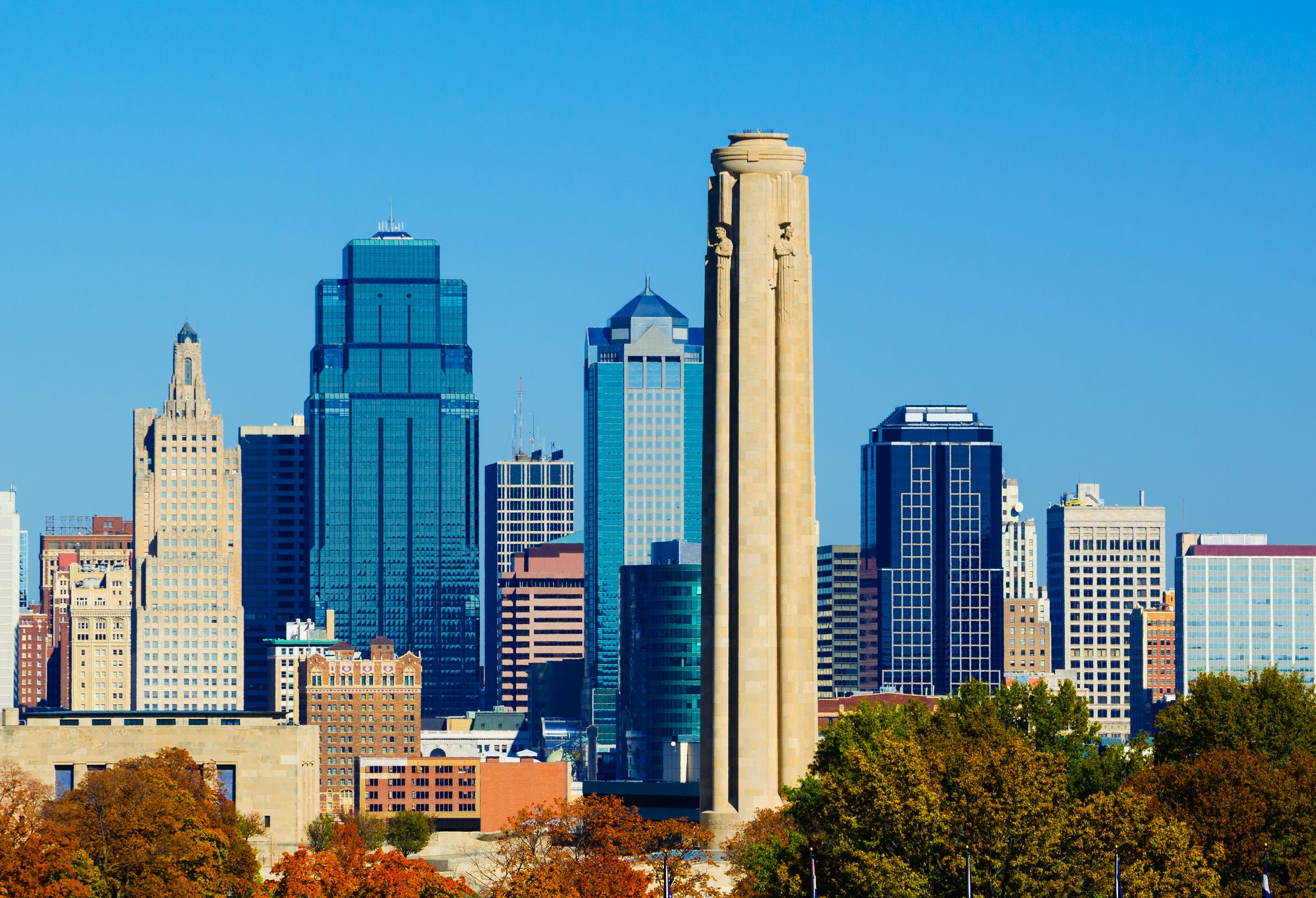 Kansas City skyline and Liberty Memorial Kansas City skyline and Liberty Memorial